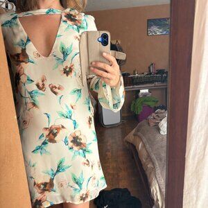 Stone Cold Fox | Size Small | Silky Floral Mini